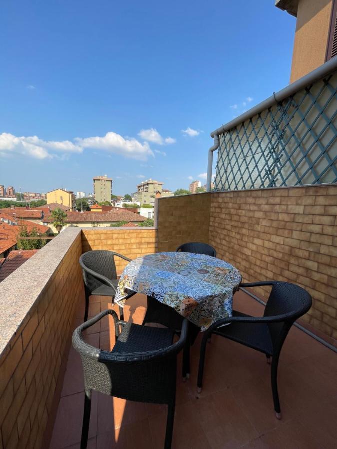 Апартаменты De Sura - La Terrazza Sul Naviglio Милан Экстерьер фото