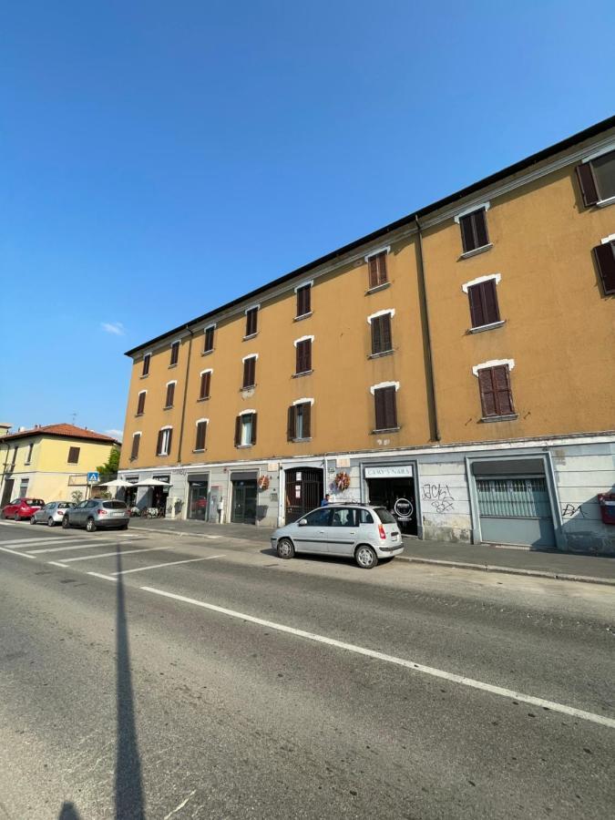 Апартаменты De Sura - La Terrazza Sul Naviglio Милан Экстерьер фото