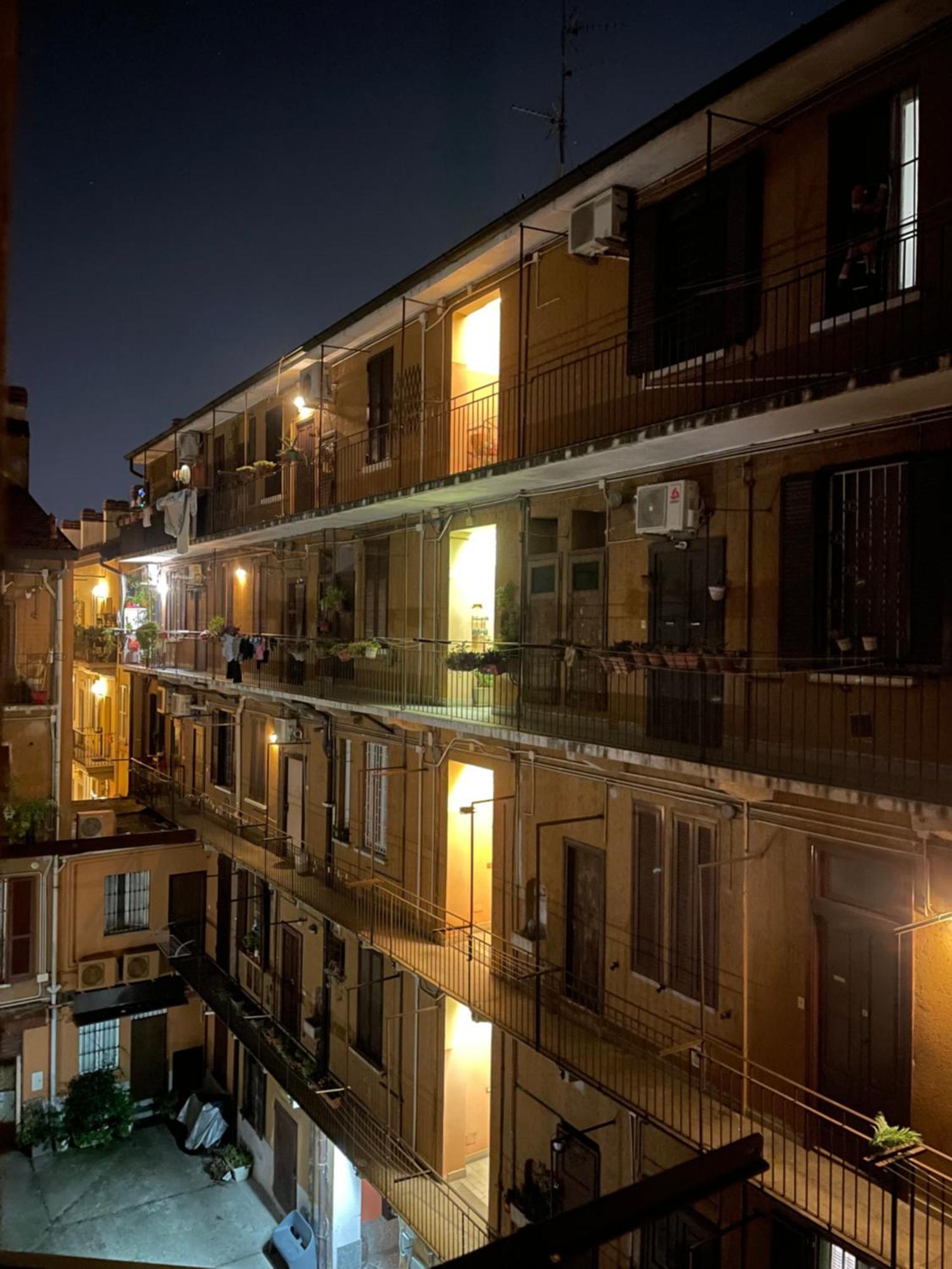 Апартаменты De Sura - La Terrazza Sul Naviglio Милан Экстерьер фото